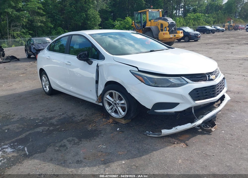 2017 CHEVROLET CRUZE LT AUTO VIN: 1G1BE5SM5H7123828