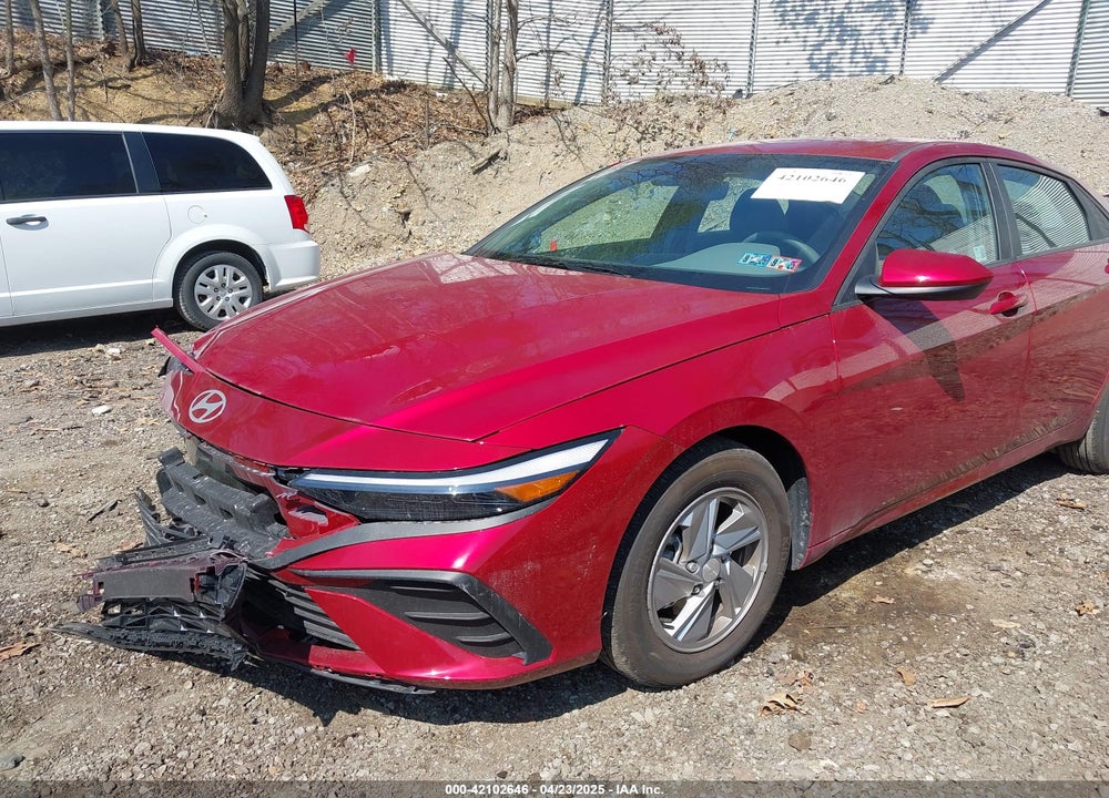 2025 HYUNDAI ELANTRA VIN: KMHLL4DG4SU856802
