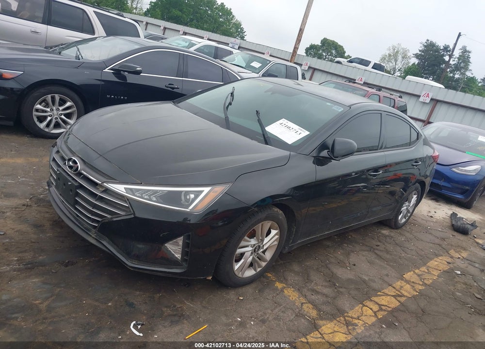 2020 HYUNDAI ELANTRA VIN: 5NPD84LF2LH625010