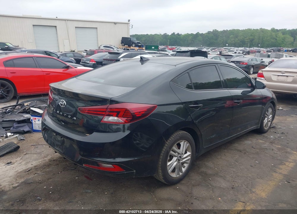 2020 HYUNDAI ELANTRA VIN: 5NPD84LF2LH625010