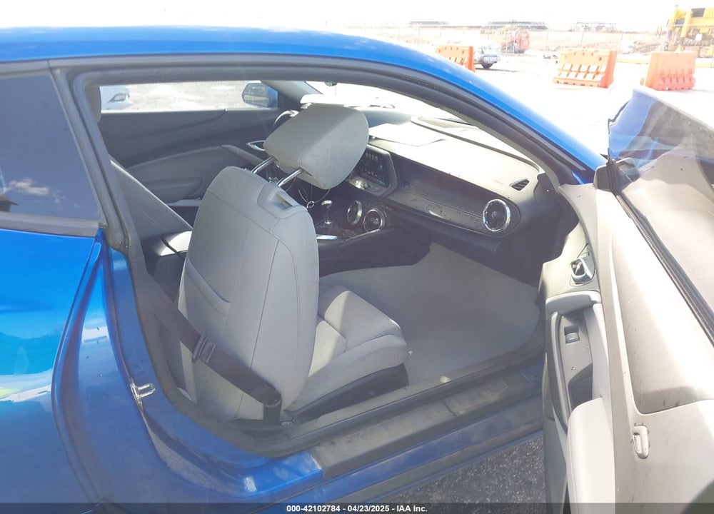 2018 CHEVROLET CAMARO VIN: 1G1FA1RX6J0169186