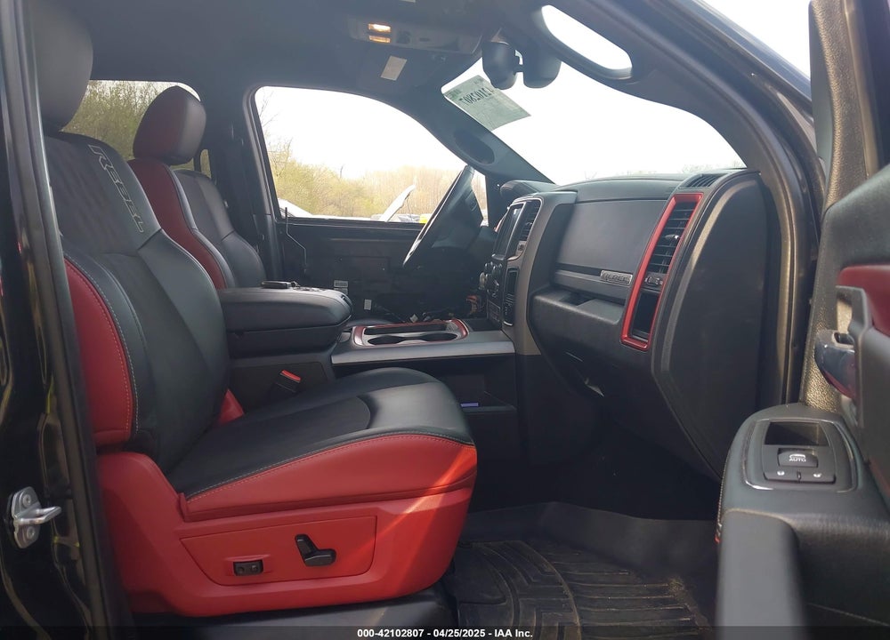2017 RAM 1500 VIN: 1C6RR7YT7HS531000