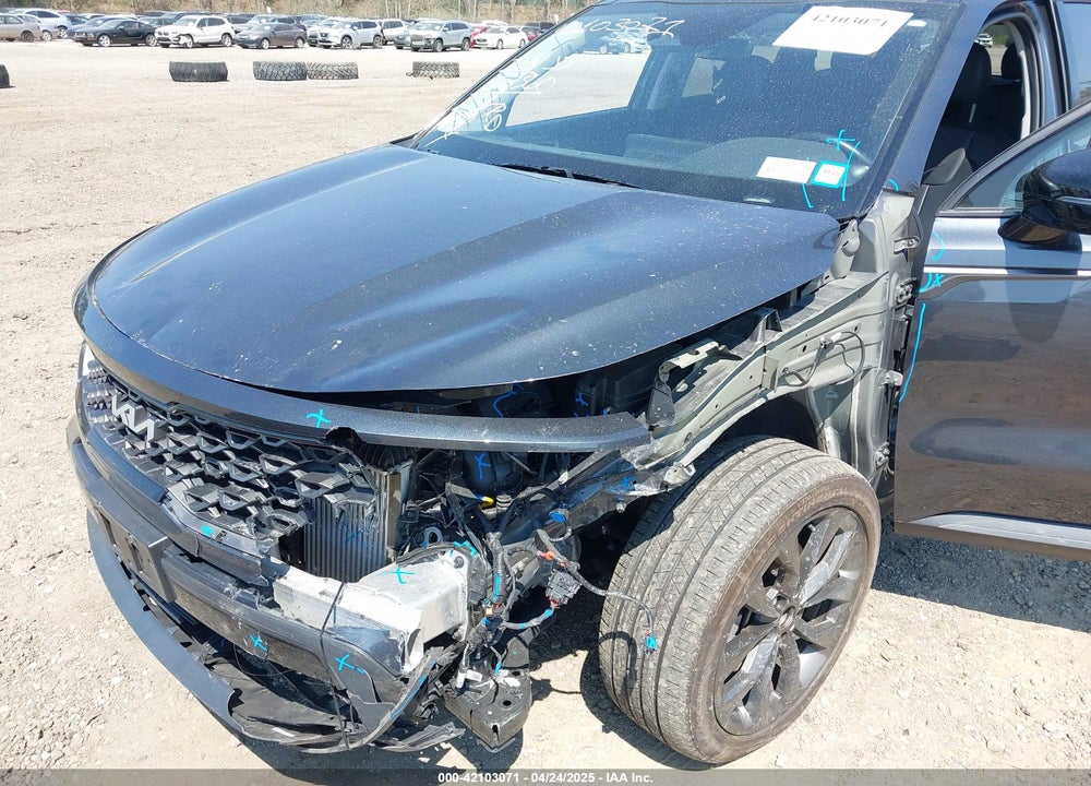 2023 KIA SORENTO VIN: 5XYRHDLFXPG231435