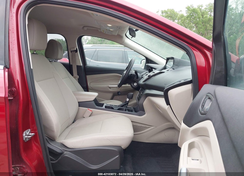 2017 FORD ESCAPE VIN: 1FMCU0GD1HUA14192