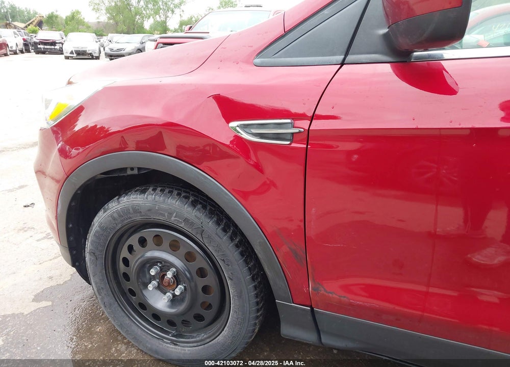 2017 FORD ESCAPE VIN: 1FMCU0GD1HUA14192