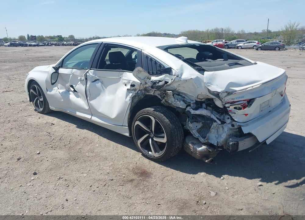 2018 HONDA ACCORD VIN: 1HGCV1F30JA211329
