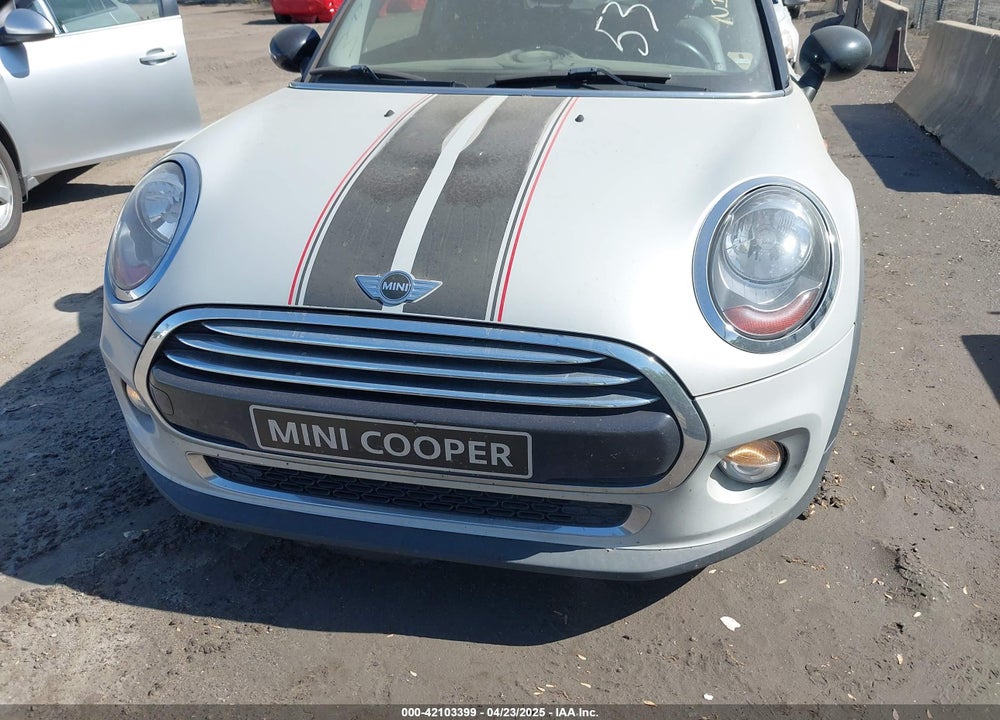 2015 MINI HARDTOP COOPER VIN: WMWXM5C51F3A57788