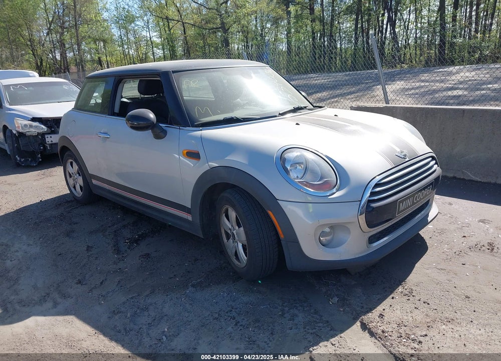 2015 MINI HARDTOP COOPER VIN: WMWXM5C51F3A57788