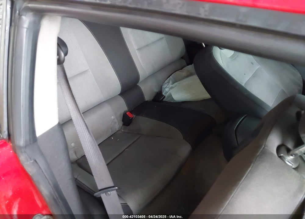 2010 CHEVROLET CAMARO VIN: 2G1FB1EV0A9212024