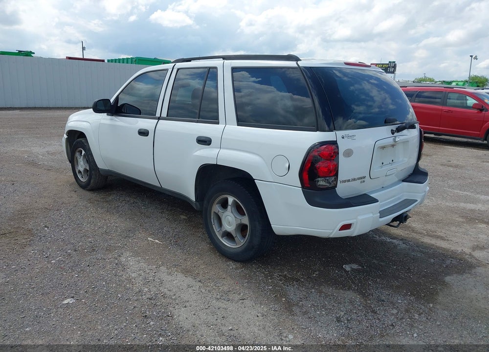 2007 CHEVROLET TRAILBLAZER LS VIN: 1GNDS13S372308512