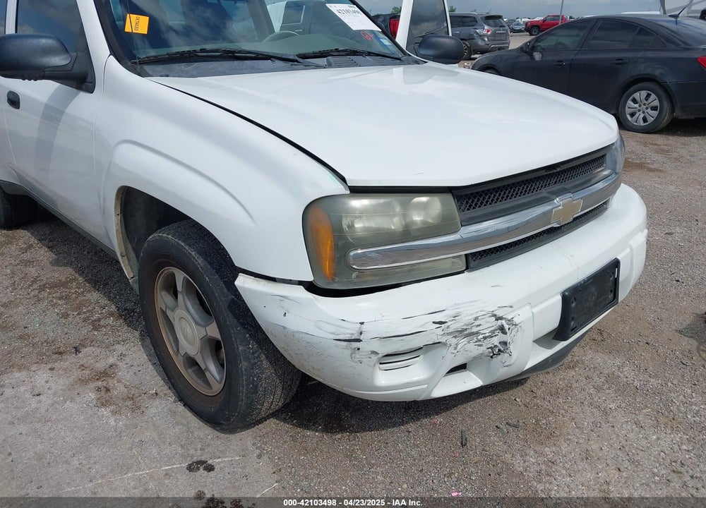 2007 CHEVROLET TRAILBLAZER LS VIN: 1GNDS13S372308512