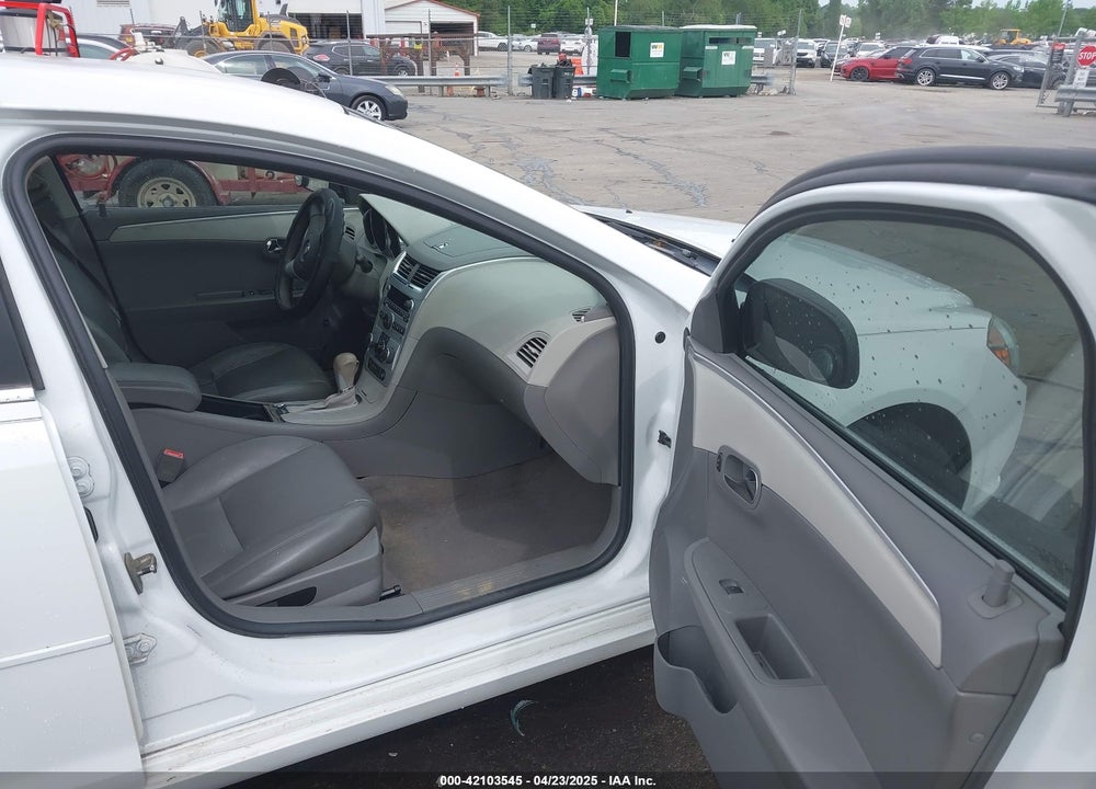 2011 CHEVROLET MALIBU LS VIN: 1G1ZB5E16BF172400