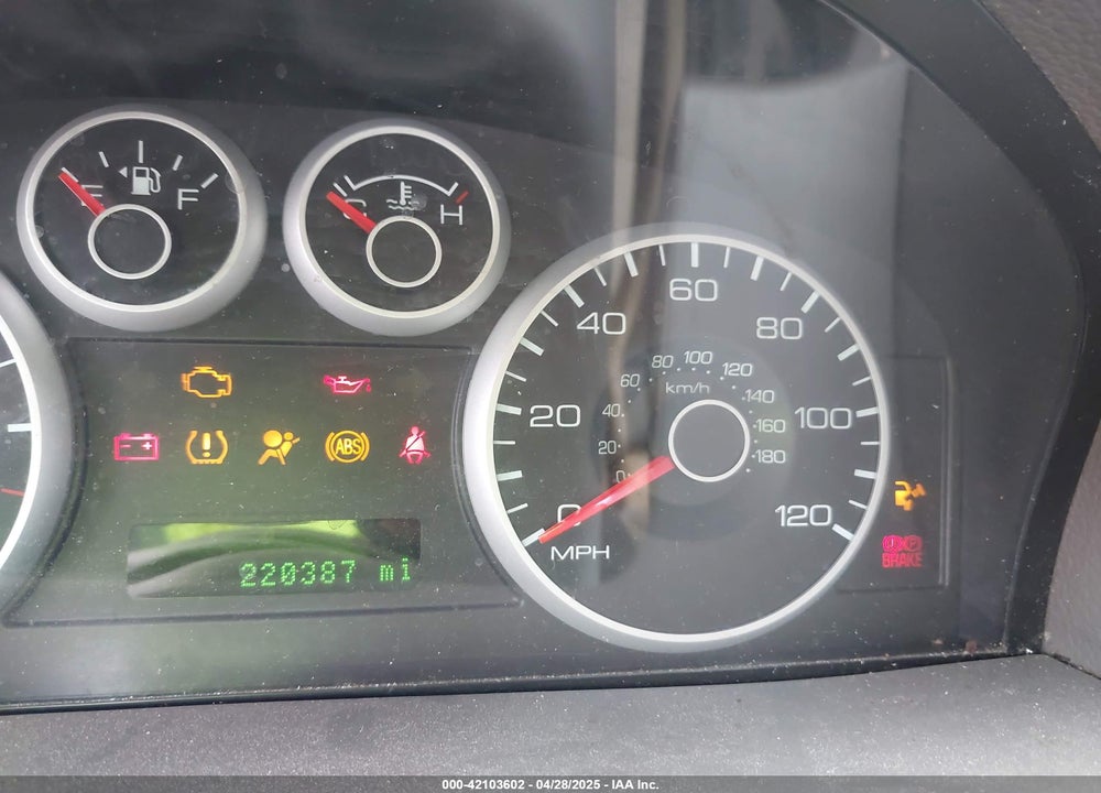 2009 FORD FUSION VIN: 3FAHP08199R183915