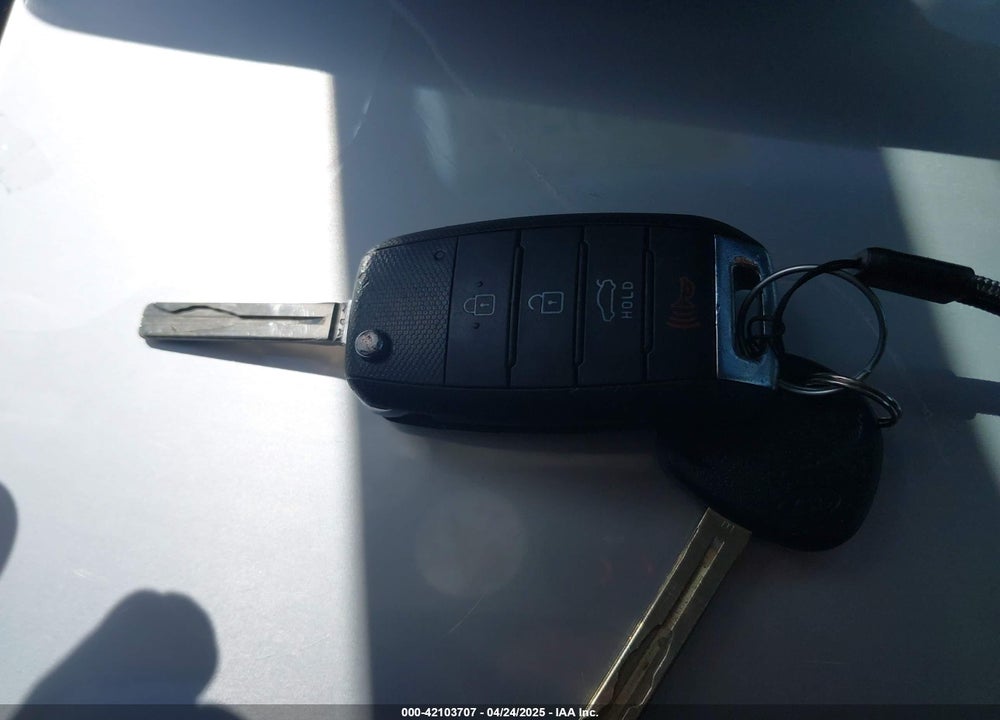 2017 KIA RIO LX VIN: KNADM4A33H6036129