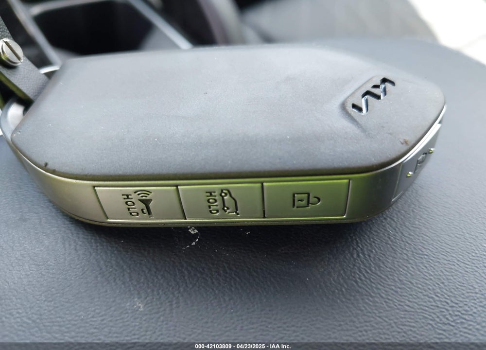 2025 KIA TELLURIDE VIN: 5XYP3DGC5SG577553