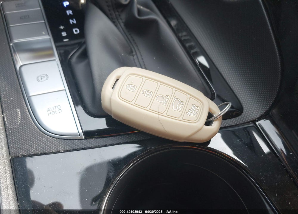 2023 HYUNDAI ELANTRA VIN: KMHLP4AG3PU404565