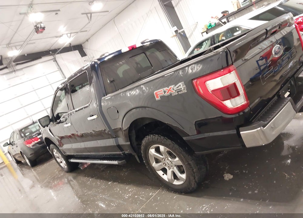 2021 FORD F-150 LARIAT VIN: 1FTFW1E51MFC28143