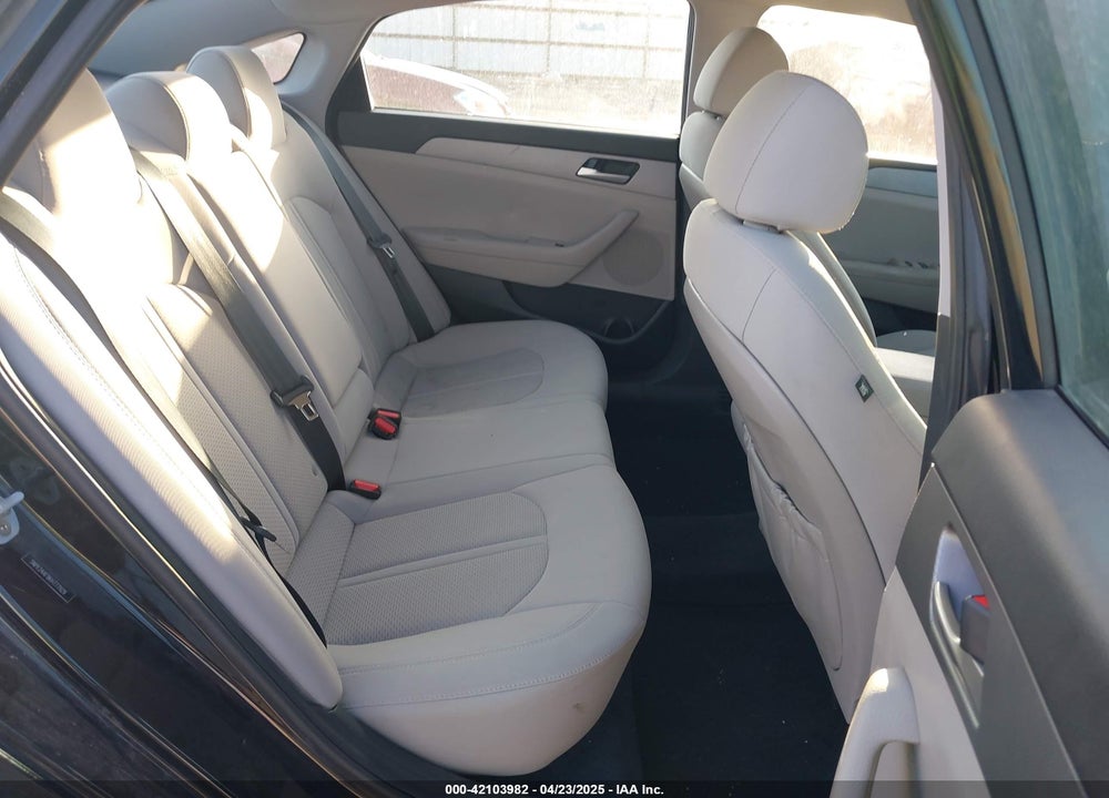 2019 HYUNDAI SONATA VIN: 5NPE24AF8KH777929