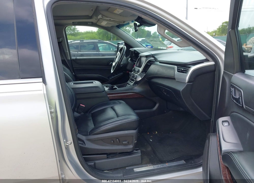 2015 GMC YUKON SLT VIN: 1GKS1BKC9FR656523