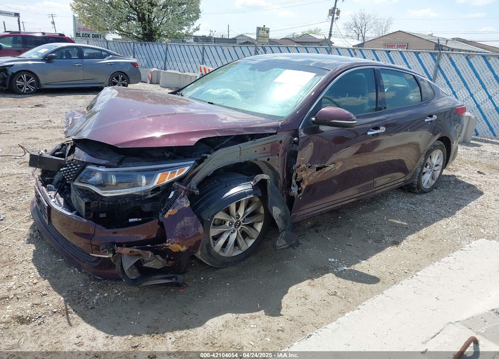 2017 KIA OPTIMA VIN: 5XXGU4L30HG178338