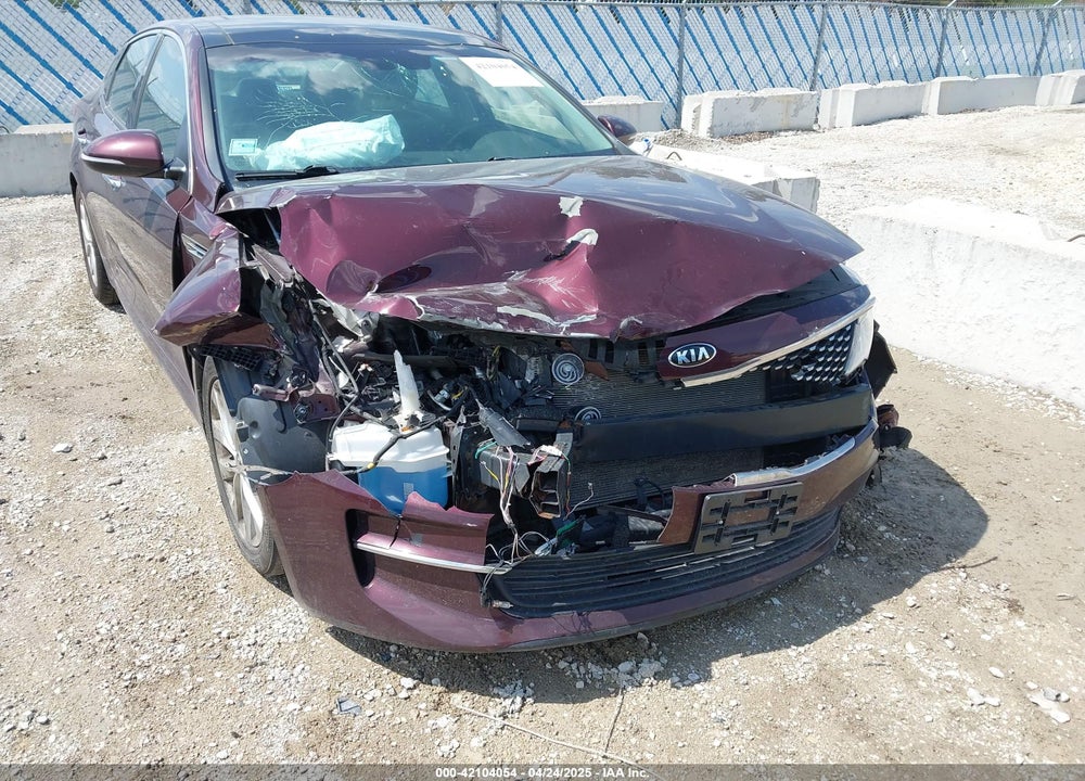 2017 KIA OPTIMA VIN: 5XXGU4L30HG178338