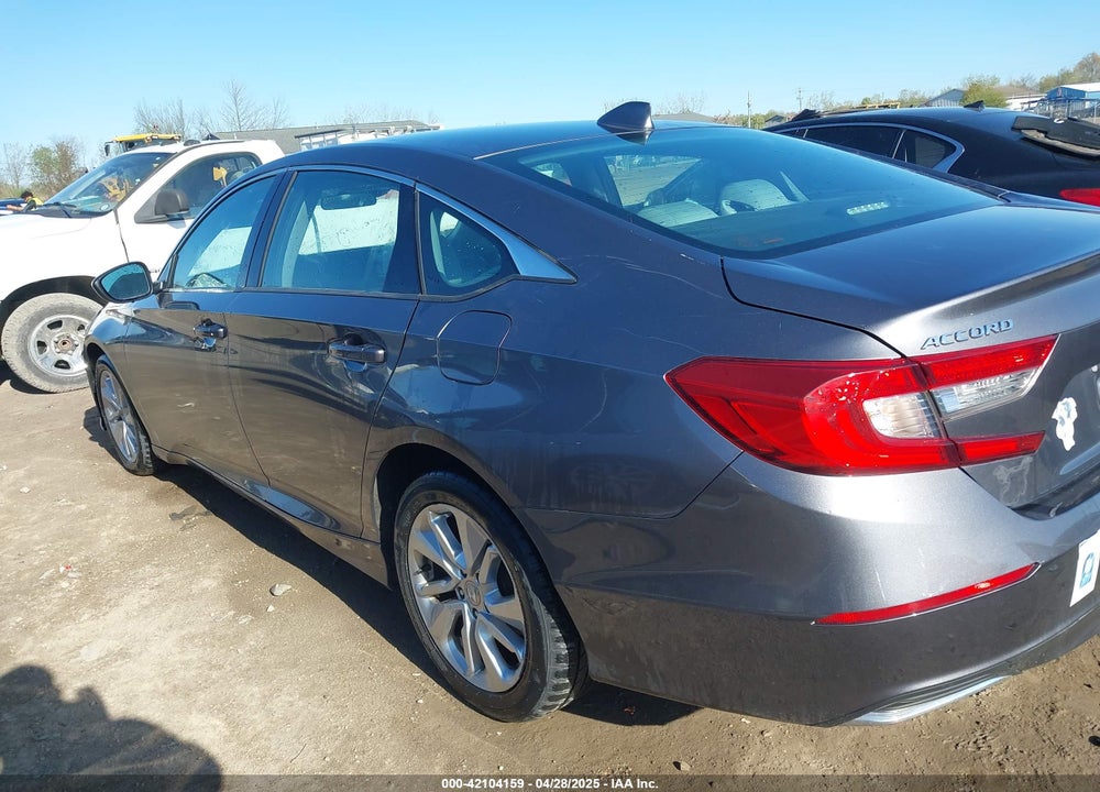 2019 HONDA ACCORD VIN: 1HGCV1F16KA126995
