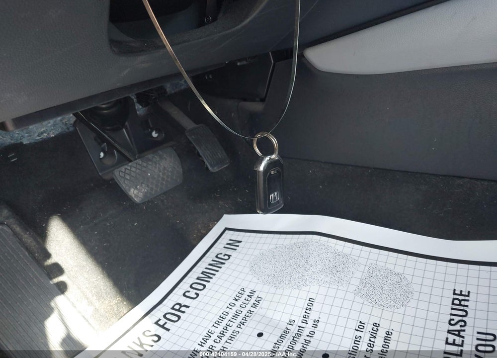 2019 HONDA ACCORD VIN: 1HGCV1F16KA126995