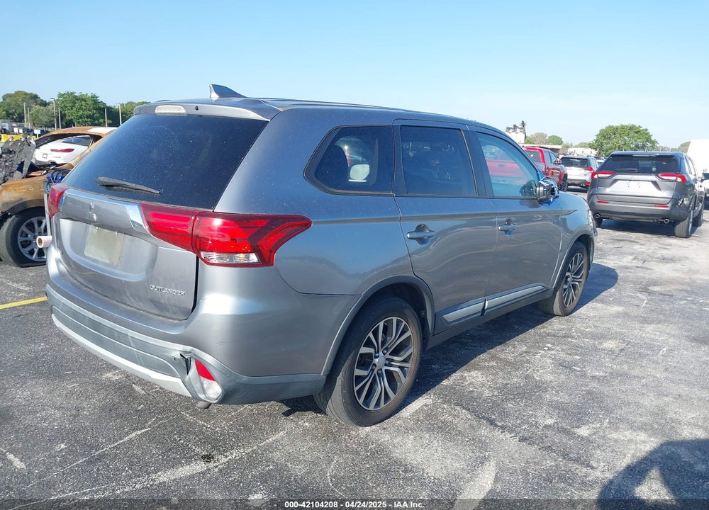 2017 MITSUBISHI OUTLANDER VIN: JA4AD2A33HZ004896