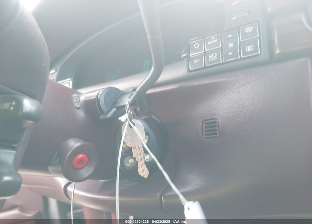 1998 CADILLAC DEVILLE STANDARD VIN: 1G6KD54Y3WU712775
