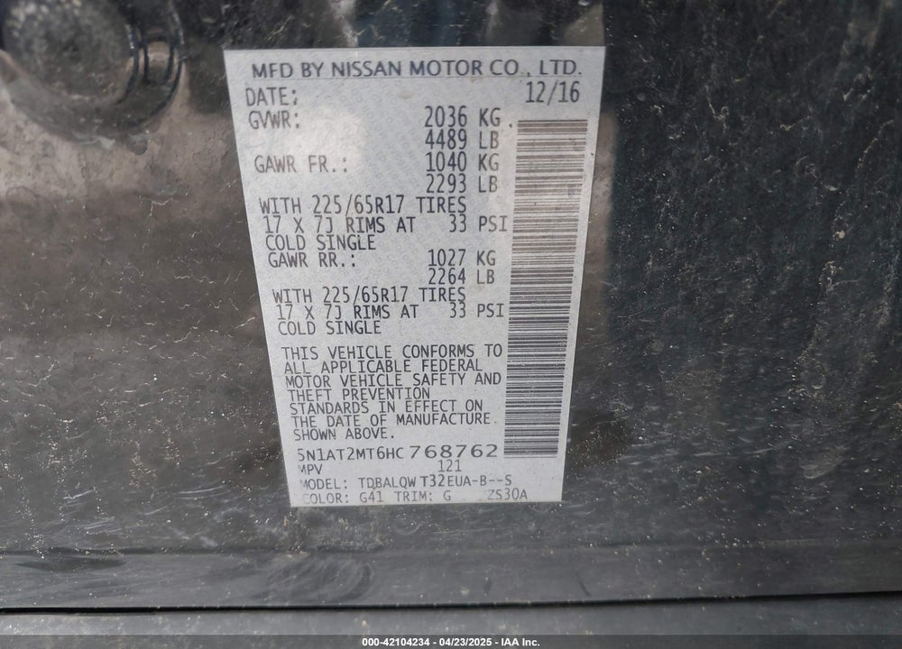 2017 NISSAN ROGUE VIN: 5N1AT2MT6HC768762