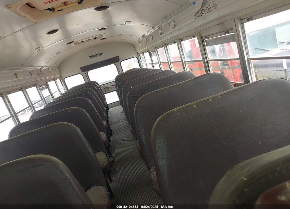 2003 INTERNATIONAL 3000 3800 VIN: 1HVBBABM53H560833
