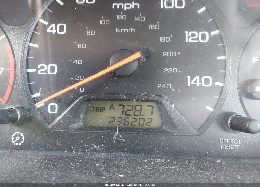 2002 HONDA ACCORD 2.3 EX VIN: 1HGCG56632A133738