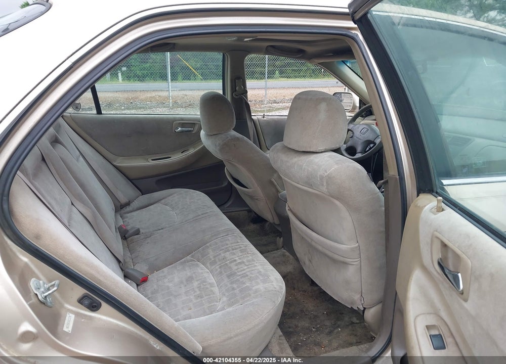 2002 HONDA ACCORD 2.3 EX VIN: 1HGCG56632A133738