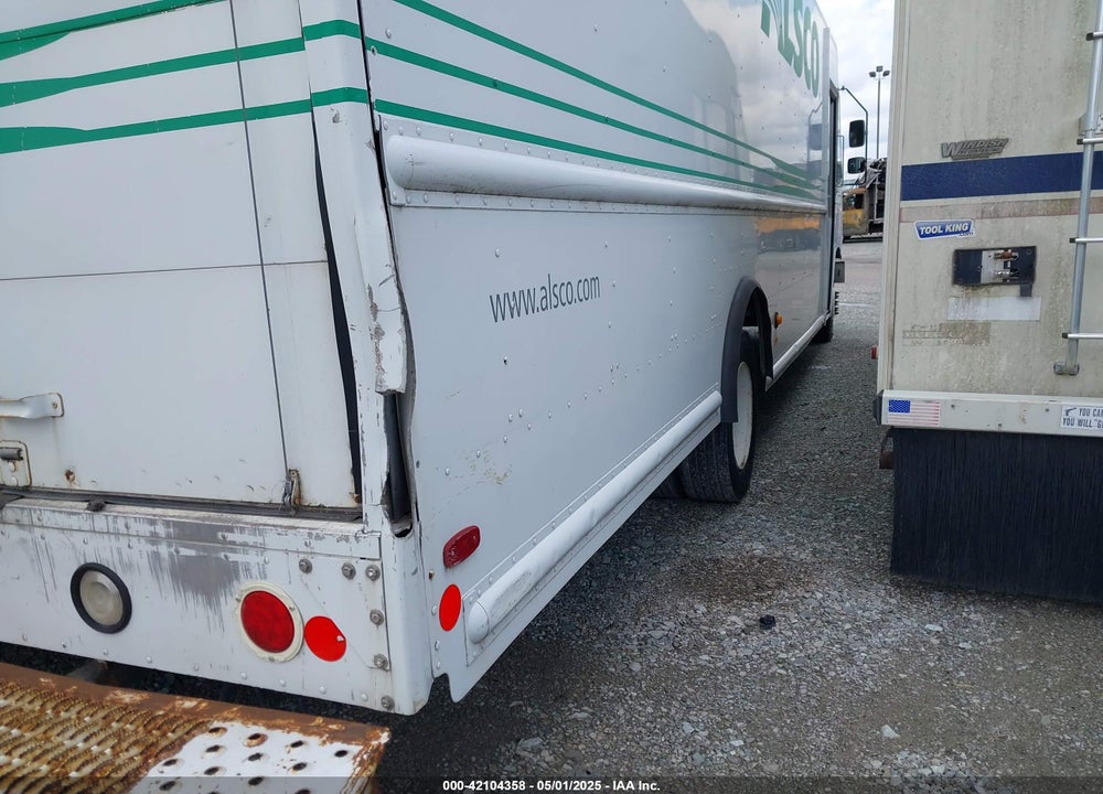 2011 FORD F-59 COMMERCIAL STRIPPED VIN: 1F66F5KY4B0A05541
