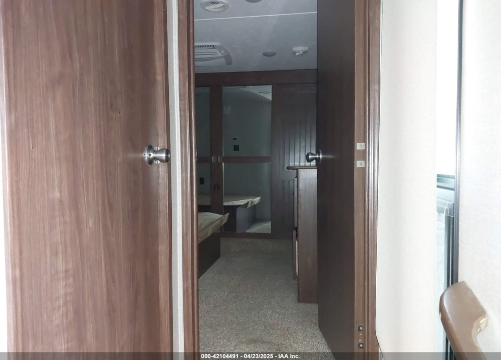 2018 FLEETWOOD MONTANA 362RD VIN: 4YDF36229JA740349