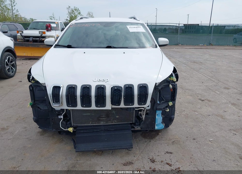 2017 JEEP CHEROKEE LATITUDE FWD VIN: 1C4PJLCB4HD218750