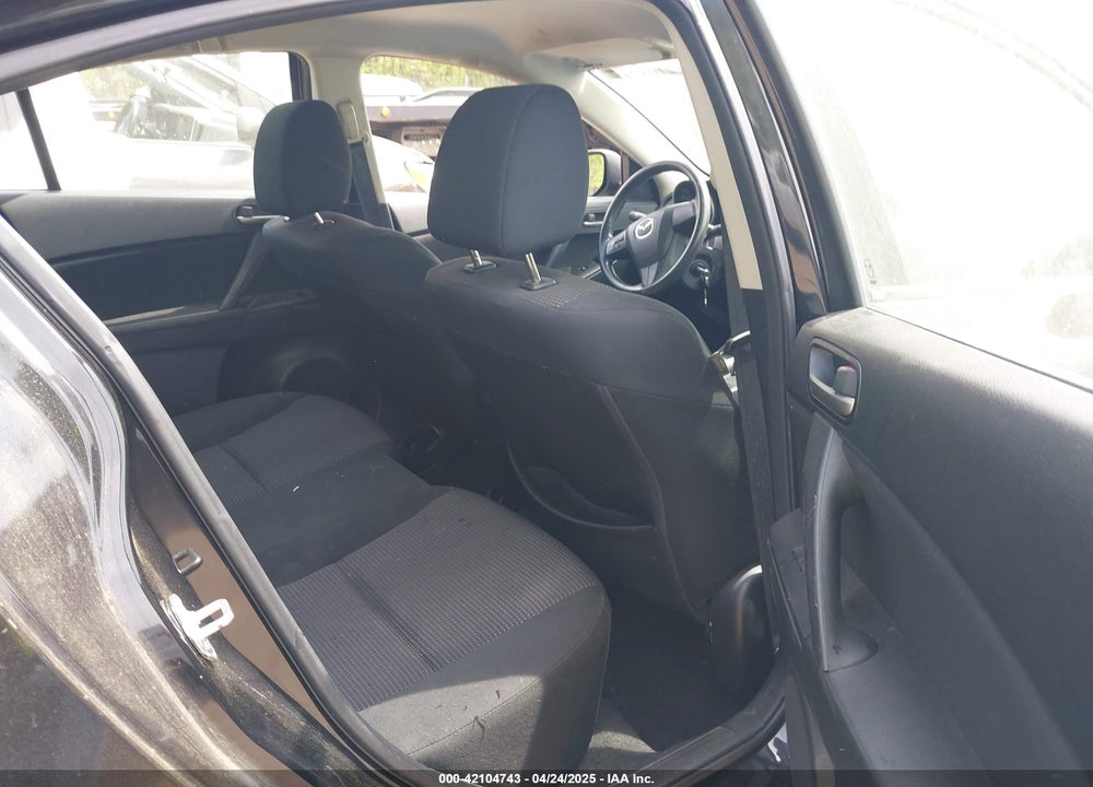 2013 MAZDA MAZDA3 VIN: JM1BL1TF4D1718429