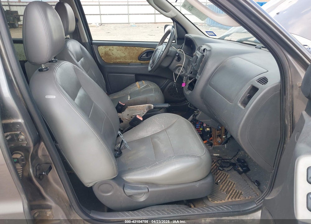 2005 FORD ESCAPE HYBRID VIN: 1FMCU95H55KC07544