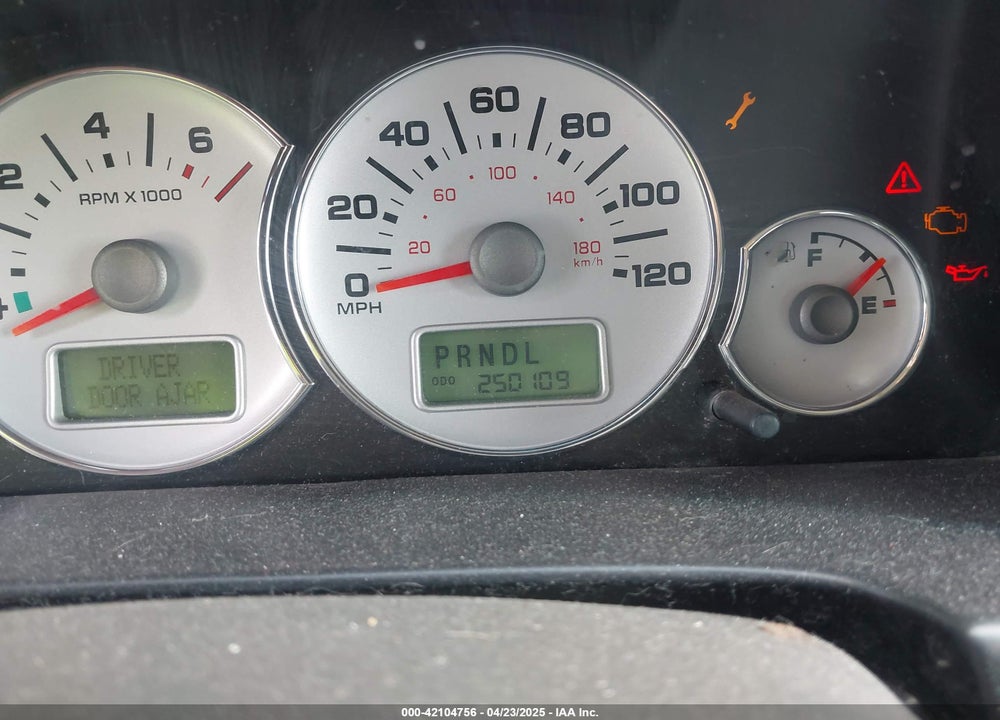 2005 FORD ESCAPE HYBRID VIN: 1FMCU95H55KC07544