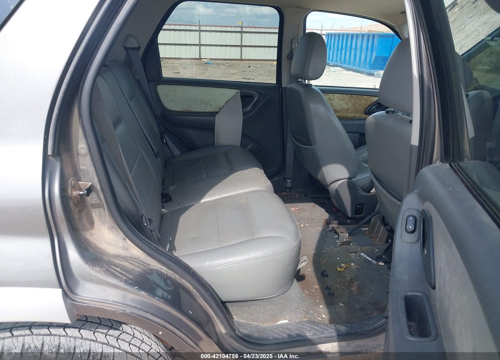 2005 FORD ESCAPE HYBRID VIN: 1FMCU95H55KC07544