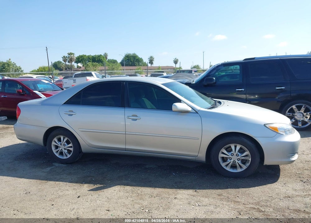2004 TOYOTA CAMRY LE V6 VIN: 4T1BF30K34U571471