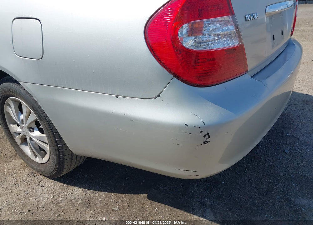2004 TOYOTA CAMRY LE V6 VIN: 4T1BF30K34U571471
