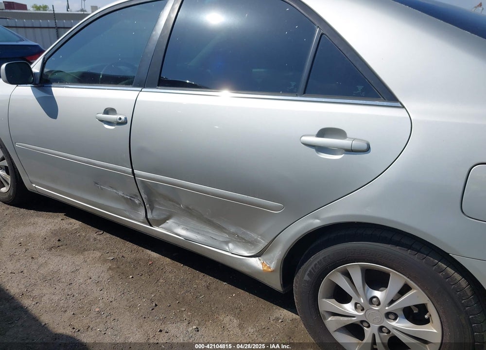 2004 TOYOTA CAMRY LE V6 VIN: 4T1BF30K34U571471