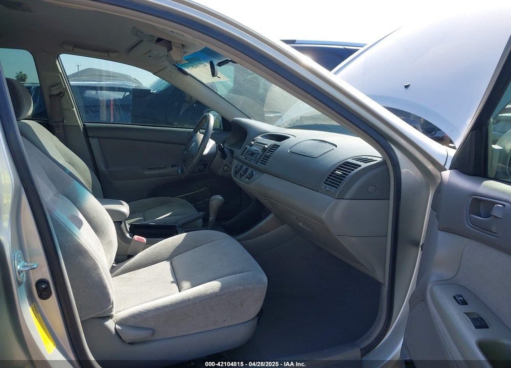 2004 TOYOTA CAMRY LE V6 VIN: 4T1BF30K34U571471