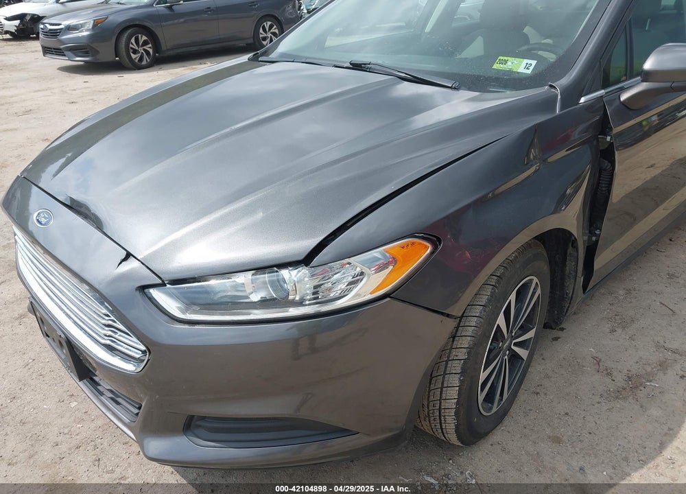 2016 FORD FUSION S VIN: 3FA6P0G77GR377918