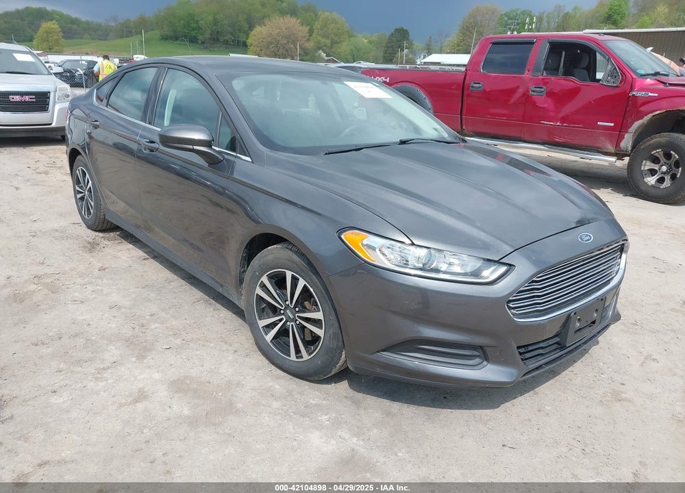 2016 FORD FUSION S VIN: 3FA6P0G77GR377918
