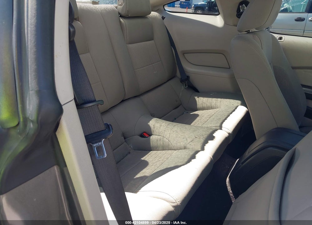 2011 FORD MUSTANG V6 VIN: 1ZVBP8AMXB5105751