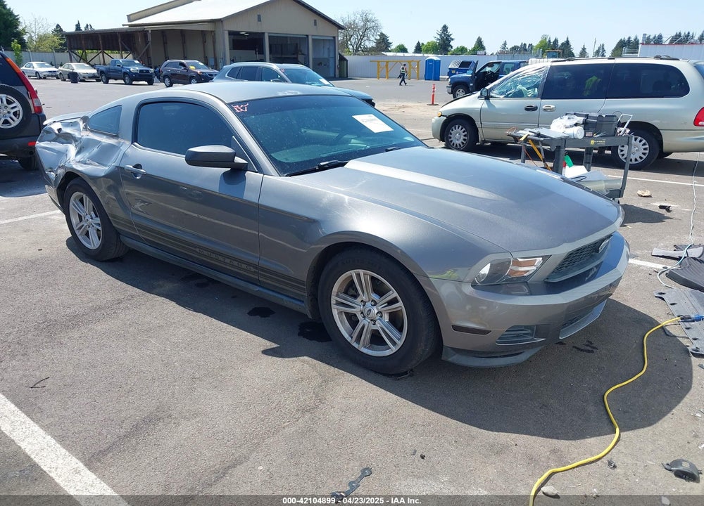 2011 FORD MUSTANG V6 VIN: 1ZVBP8AMXB5105751