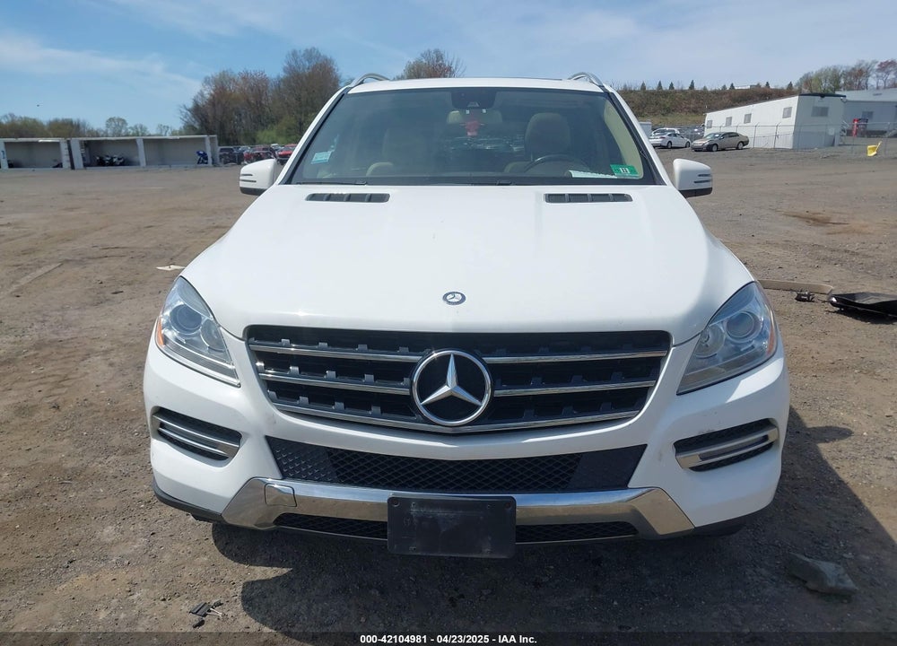 2015 MERCEDES-BENZ ML 350 4MATIC VIN: 4JGDA5HB8FA615895