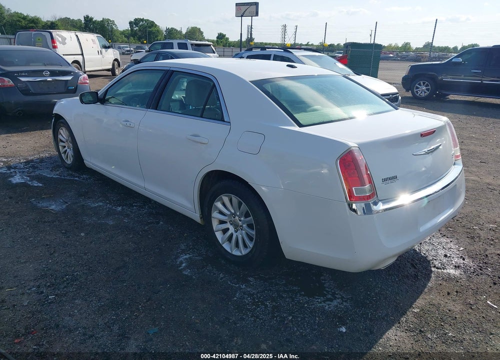 2014 CHRYSLER 300 VIN: 2C3CCAAG7EH327508
